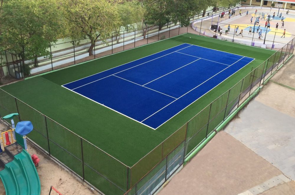 строительство теннисных кортов