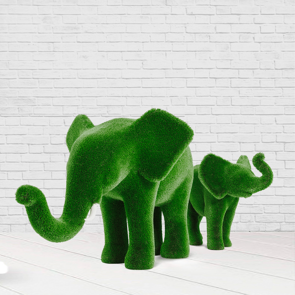 Топиарий «Слон со слоненком»